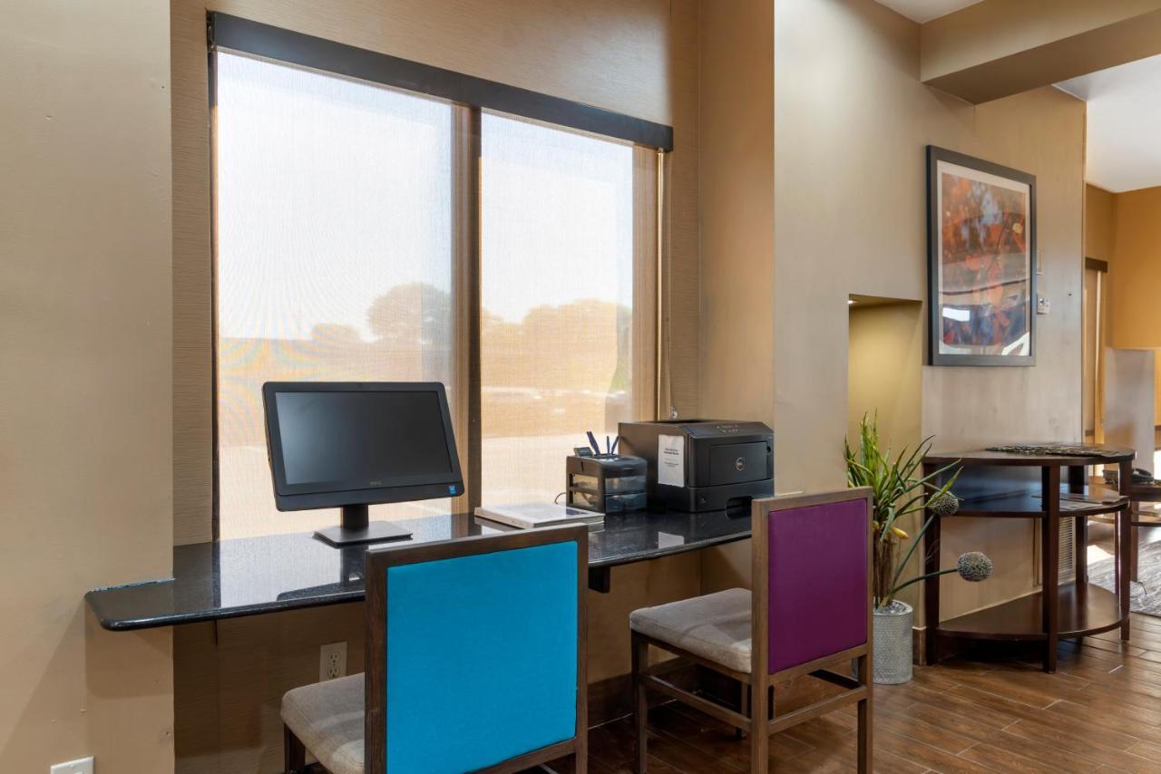 Comfort Suites Locust Grove Atlanta South Kültér fotó
